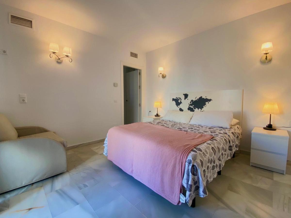 Alojamiento En La Carihuela-Costa Del Sol Torremolinos Zewnętrze zdjęcie